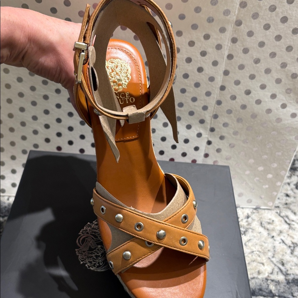 Vince Camuto Brown Wedge Sandals - Picture 4 of 4